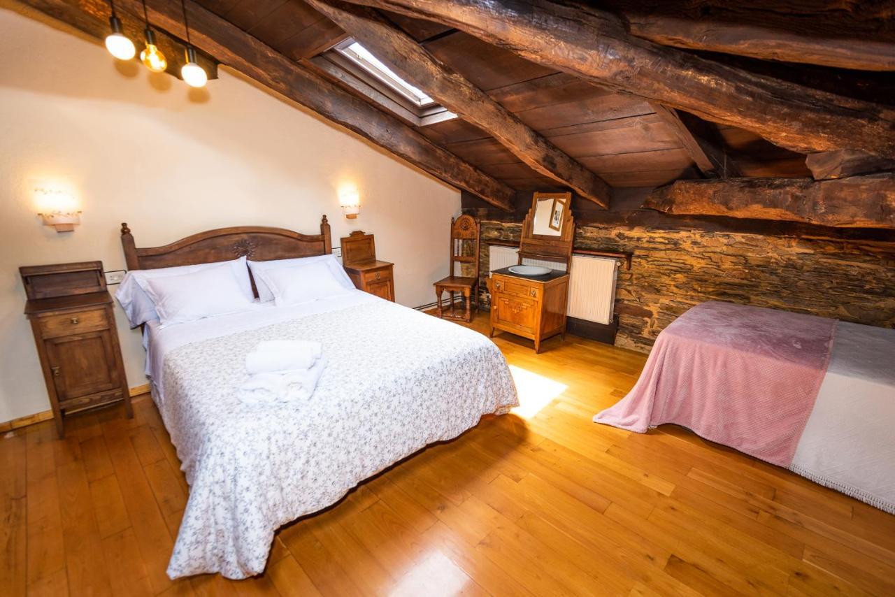 Apartamentos Rurales Casa Riveras Santa Eulalia de Oscos Extérieur photo